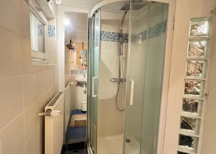 Maison D Eloise Gæstehus *